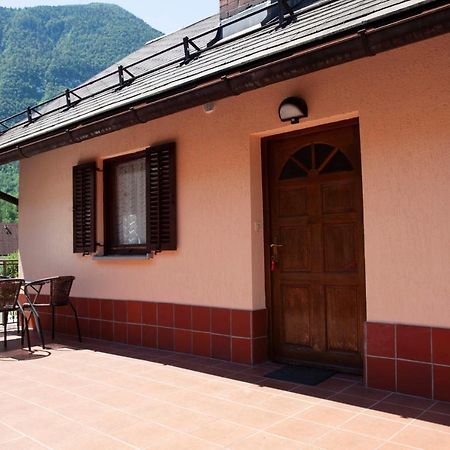 Apartma Lesjak 1 Bovec Bagian luar foto