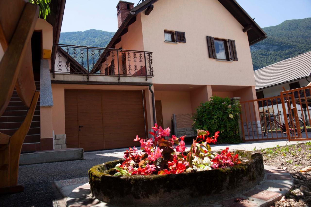 Apartma Lesjak 1 Bovec Bagian luar foto