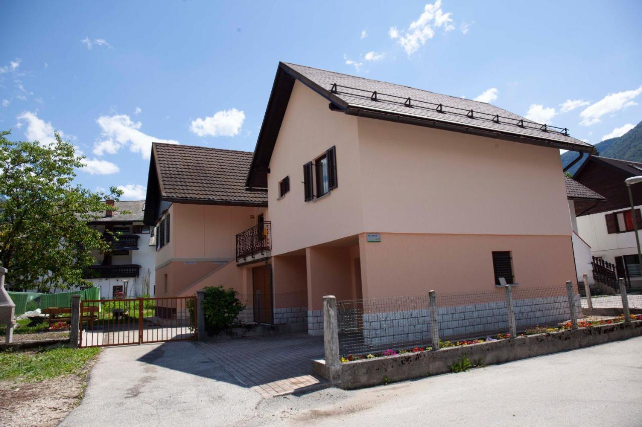 Apartma Lesjak 1 Bovec Bagian luar foto