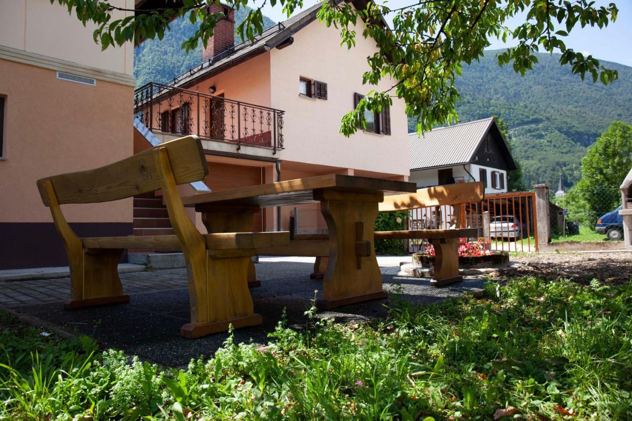 Apartma Lesjak 1 Bovec Bagian luar foto